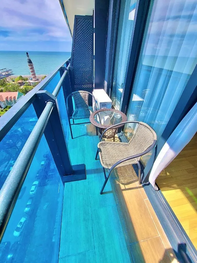 Apartments On The First Line Batumi